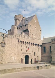 Grand Donjon, byggd 1424